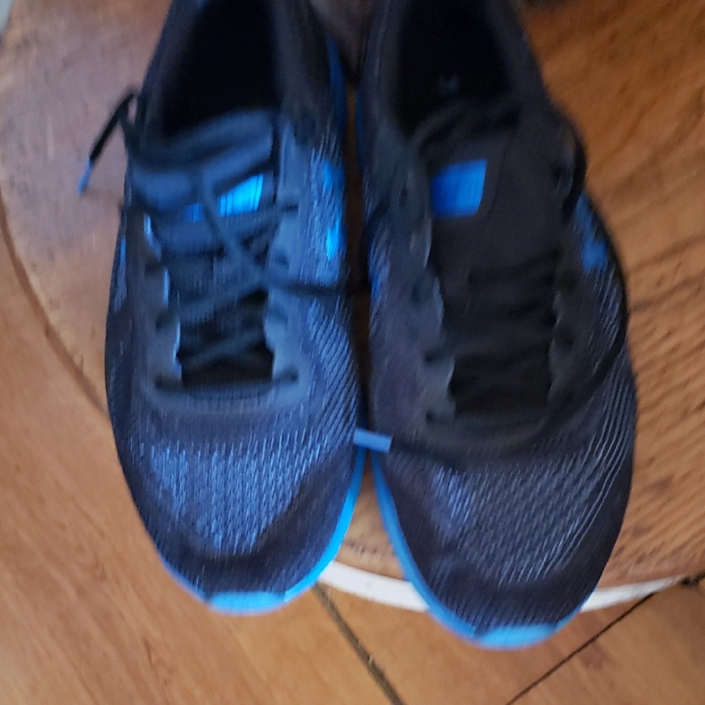 Under Armour Black and Blue Athletic Shoes
